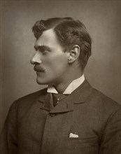 Frederick Leslie, British actor, singer, comedian and dramatist, 1884 Artist: St James's Photographic Co