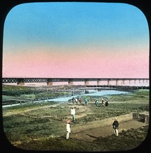 Sutlej Bridge, India, late 19th or early 20th century. Artist: Unknown