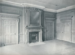 'Panelled room, early eighteenth century, 26, Hatton Garden', 1907. Artist: Unknown.