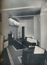 '1930s sitting room', 1930. Artist: Unknown.