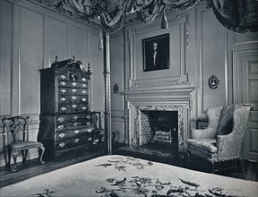 'A New England Chest-on-Chest with Bombe Base in one of the bedrooms of the palace of Williamsburg', Artist: Unknown.