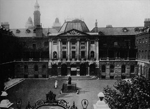 'Guy's Hospital', c1900, (1912).  Artist: Unknown.