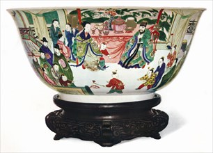Kangxi Period Famille Verte bowl with a scene of the imperial court, Chinese, c1705. Artist: Unknown.