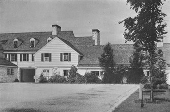 Service wing and upper parking level, Oakland Golf Club, Bayside, New York, 1923. Artist: Unknown.