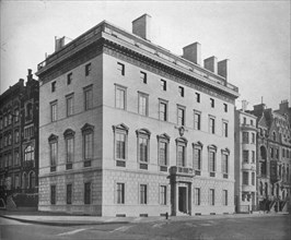 General exterior view, house of Mrs William Hayward, New York, 1922. Artist: Unknown.