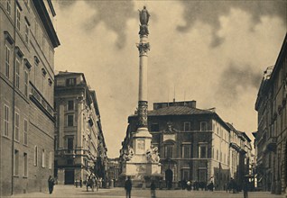 'Roma - Piazza di Spagna', 1910. Artist: Unknown.