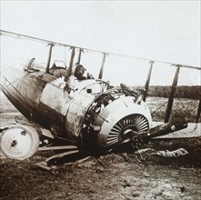 Dead pilot in downed Salmson plane, c1914-c1918. Artist: Unknown.