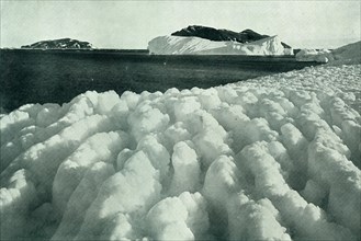 'Spray Ridges of Ice After A Blizzard', c1910?1913, (1913).  Artist: Herbert Ponting.
