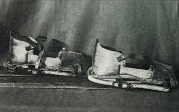 'Ski Shoes For Use with Finnesko', c1910?1913, (1913). Artist: Herbert Ponting.