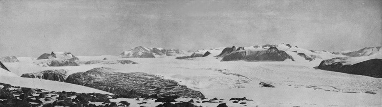 'Panorama from Discovery Bluff', c1911, (1913).  Artist: Frank Debenham.