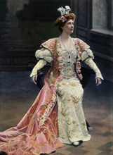 'Theatre National De Opera-Comique. - La Reine Fiammette. Mlle. Garden, role d'Orlanda', 1904. Creator: Unknown.
