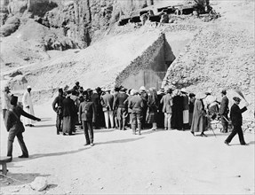Crowd outside Tutankhamun's tomb, Valley of the Kings, Egypt, 1922. Artist: Harry Burton