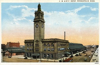CMStP&P Railroad depot, Minneapolis, Minnesota, USA, 1915. Artist: Unknown