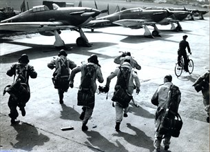 RAF pilots running to their planes, Battle of Britain, World War II, 1940. Artist: Unknown