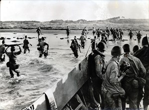 US Marines landing in Tokyo Bay, Japan, 30 August 1945. Artist: Unknown