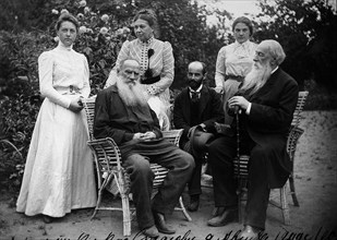 Russian author Leo Tolstoy with visitors, Yasnaya Polyana, Russia, late 19th or early 20th century. Artist: Unknown