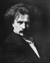 Portrait of the composer Ignacy Jan Paderewski (1860-1941), c. 1920.