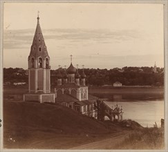 The Kazan-Preobrazhenskiy Church in Romanov-Borisoglebsk, 1910.
