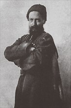 Artist Pavel Shcherbov on the Caucasus, 1900s.