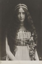 Cléo de Mérode, c.1901-1902.