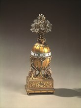 The Bouquet of Lilles Clock Egg (or the Madonna Lily Egg), 1899. Artist: Pershin, Michail, (Fabergé manufacture) (19th century)