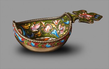 Kovsh (drinking vessel or ladle), Between 1899 and 1908. Artist: Rückert, Fyodor, (Fabergé manufacture) (active 1890-1917)