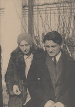 Serafima Suok-Narbut and Yury Olesha at the Funeral of Vladimir Mayakovsky, 1930. Artist: Ilf, Ilya Arnoldovich (1897-1937)