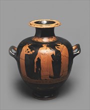 Hydria (Kalpis) with a Depiction of a Scene in Gynaeceum. Attic pottery.