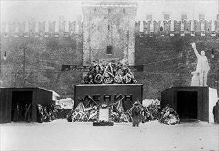 The first temporary Lenin Mausoleum, 1924.