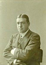 Sir Ernest Shackleton.