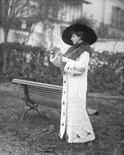Mata Hari, 1900s-1910s.