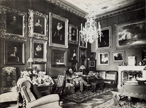 Paul Sinebrychoff (1859-1917) in his study, 1910s.
