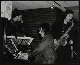 The Kate Williams Quartet playing at The Fairway, Welwyn Garden City, Hertfordshire, 20 April 2003. Artist: Denis Williams