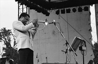 Freddie Hubbard, Knebworth Jazz Festival, Hertfordshire, July 1982.   Artist: Brian O'Connor.