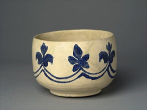 Mortar-shaped bowl with vegetal decoration, 9th century. Artist: Unknown.