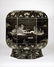 Octagonal box with landscape, 17th-18th century. Artist: Unknown.