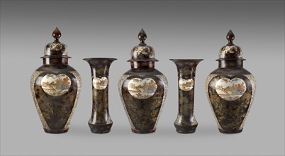 Lidded jar with panels depicting temple buildings among trees, 1701-1720. Artist: Unknown.