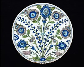 Dish with flower sprays, 1530-1550. Artist: Unknown.