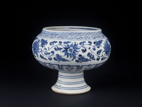 Blue-and-white stem bowl with lotus flowers and mandarin ducks, mid-14th century. Artist: Unknown.