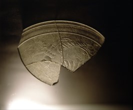 Glass cup engraved, fragment, from Pamplona.