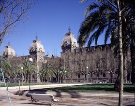 Barcelona Courthouse, 1908, by Enric Sagnier and Josep Domenech i Estapà.