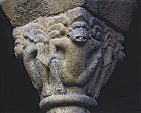 Capital of the cloister of the Cathedral of La Seu d'Urgell, decorated with apes.