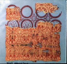 'Fabric with lions', made in silk and gold, Pallia rotata type, made with a bow loom, Hispano-Ar?