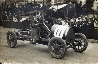 Exhibition of old vehicles in Barcelona.