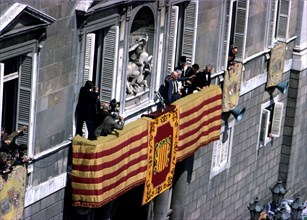 The President of the Generalitat, Josep Tarradellas on the balcony in the Plaza Sant Jaume in the?