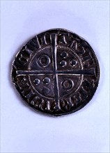 Reverse of a one-cruzado coin in silver, from the reign of Peter III, The Ceremonious (1319-1387)?