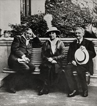 Benito Perez Galdos (1843-1920), Spanish novelist, playwright and chronicler, with Margarida Xirg?