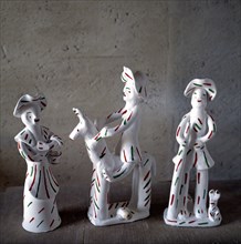 Xiurells made in La Cabaneta, popular figures from the Balearic Islands, which are also whistles.