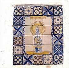 Muel tiles representing the Virgin of Pilar.
