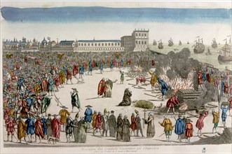 Square with the audience watching an execution 'The quemadero', colored engraving.